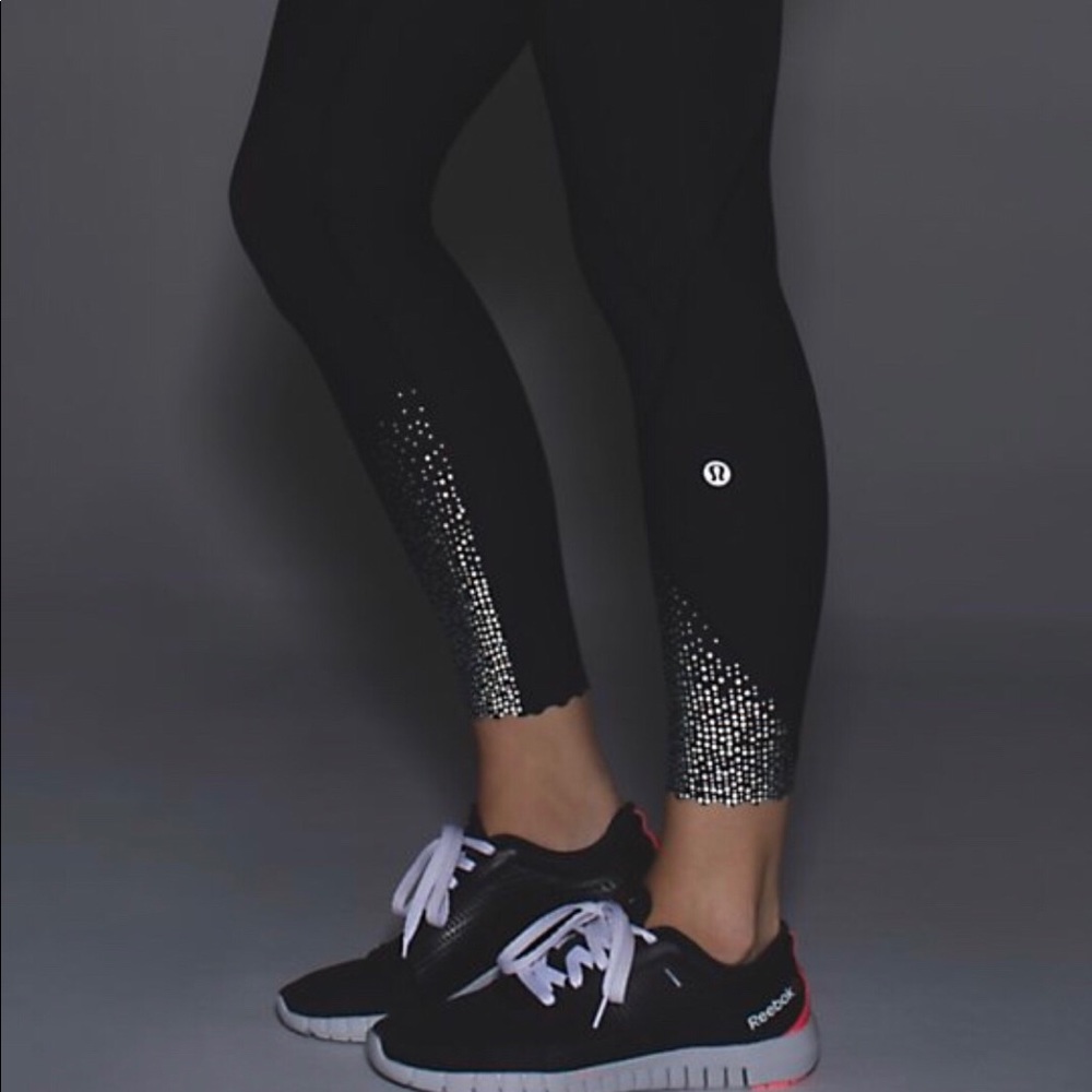 Lululemon black leggings
